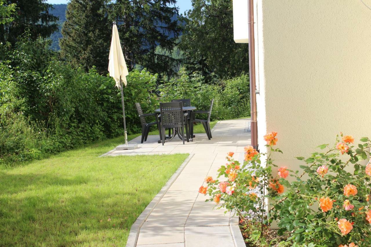 Ferienwohnung In Herrlicher Lage Bad Urach Εξωτερικό φωτογραφία