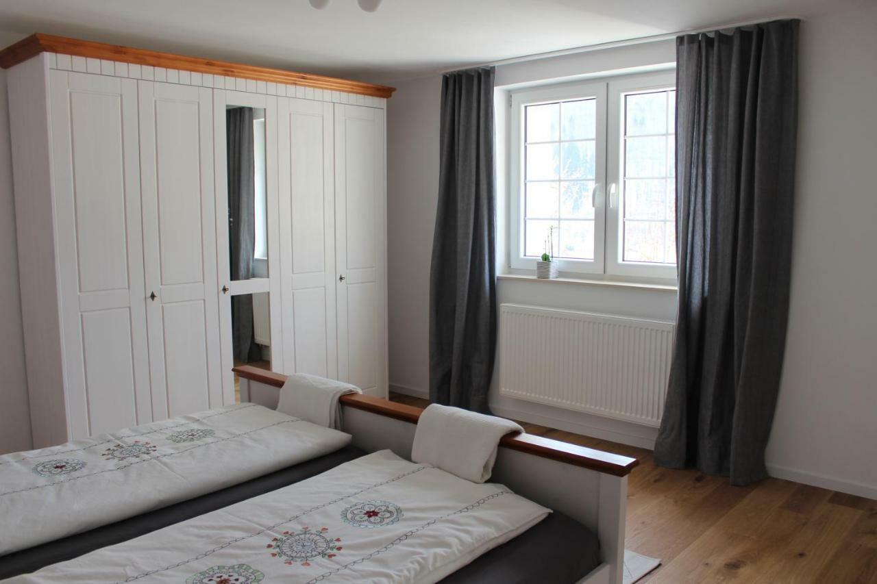 Ferienwohnung In Herrlicher Lage Bad Urach Εξωτερικό φωτογραφία