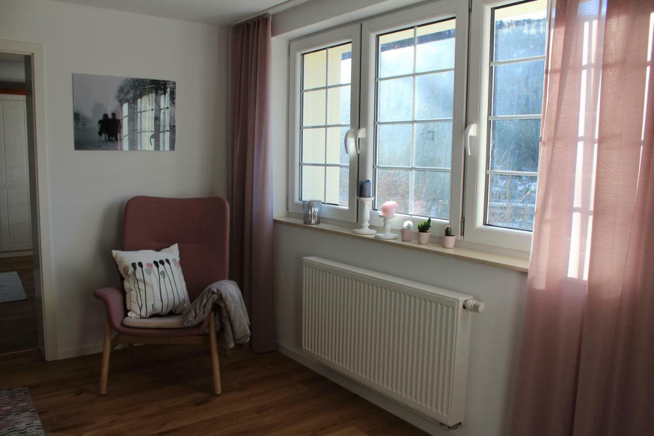 Ferienwohnung In Herrlicher Lage Bad Urach Εξωτερικό φωτογραφία